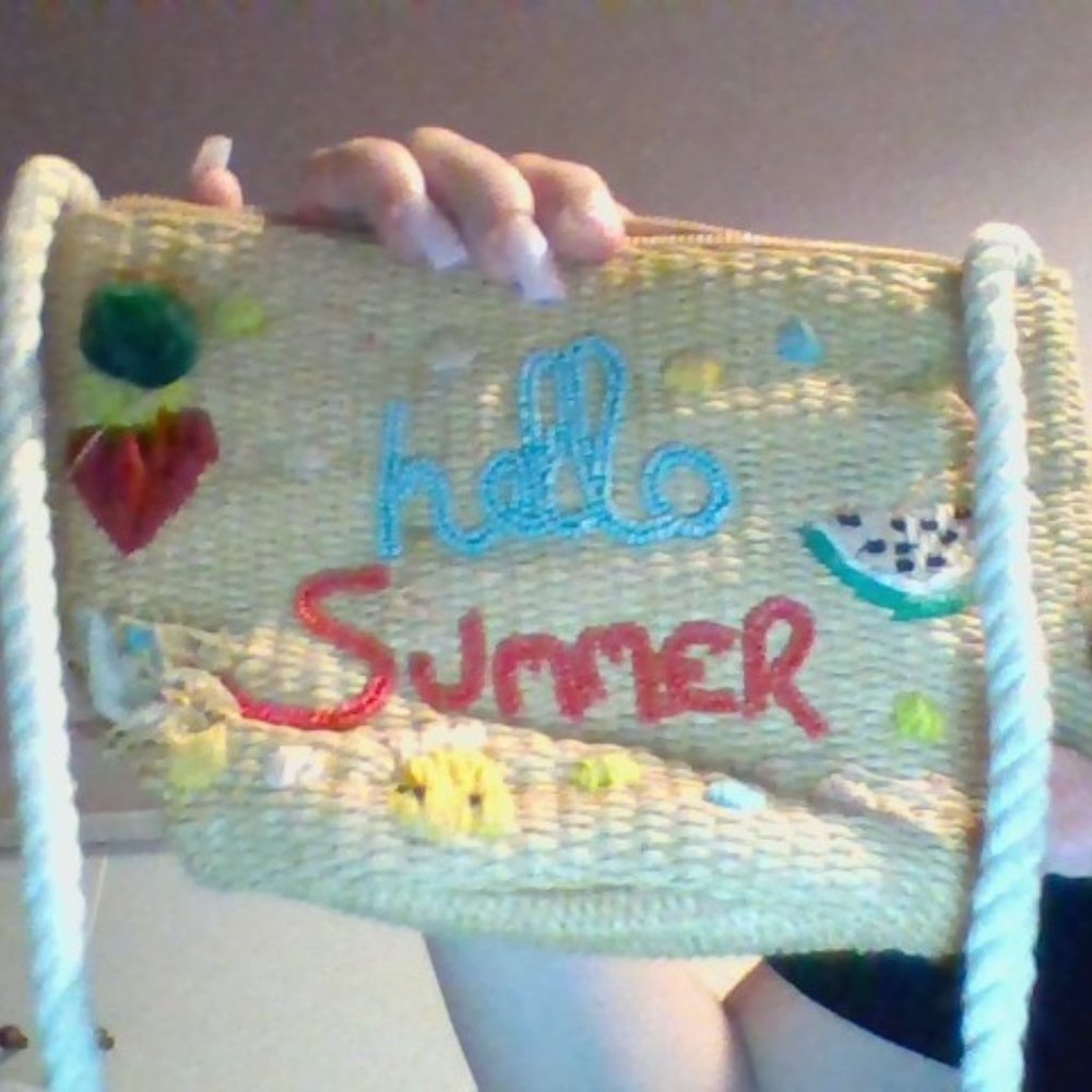 Zara hello summer straw side bag VGUC size M 6-10Y